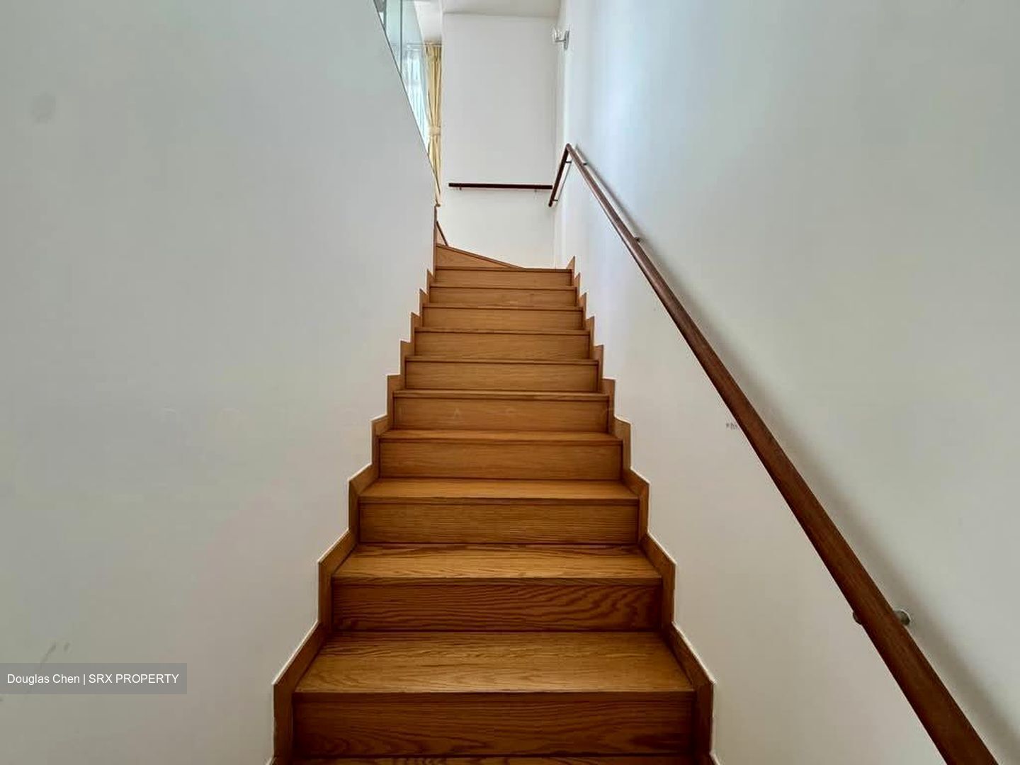 Icon (D2), Apartment #560640241